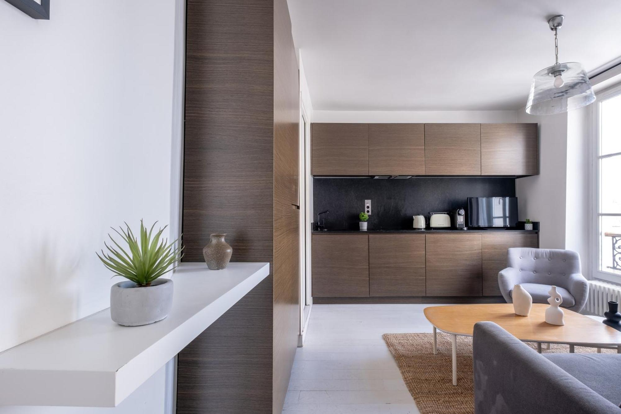 Appartement Fastueux Au Pied De Montmartre